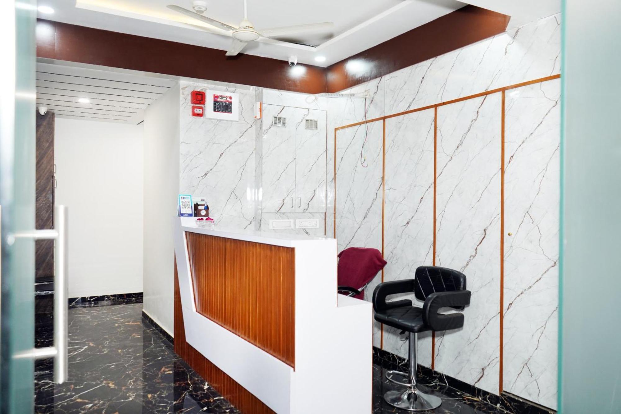 Hotel Pr Villa Gandhinagar Exterior foto